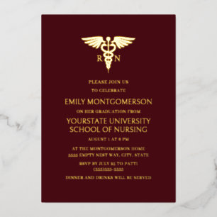 Invitación Con Relieve Metalizado Escuela de Enfermería Moderna Burgundy Oro Graduac
