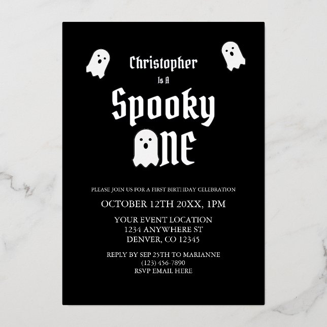 Invitación Con Relieve Metalizado Espeluznante primer cumpleaños (Anverso)