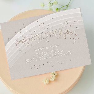 Invitación Con Relieve Metalizado Estrellas de Arcoíris Modernas Fiesta de Bebé Rosa