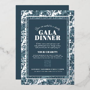 Invitación Con Relieve Metalizado Evento de cena de gala con patrón botánico gris az