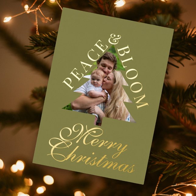 Invitación Con Relieve Metalizado Family photo pine tree gold script green real  (Family photo pine tree gold handwritten script green real foil christmas card )