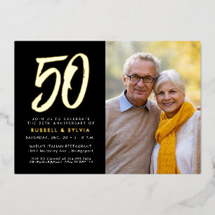 Invitación Con Relieve Metalizado fiesta de 50 años una foto de oro negro