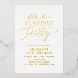 Invitación Con Relieve Metalizado Fiesta de Cumpleaños Sorpresa Minimalista Moderna 