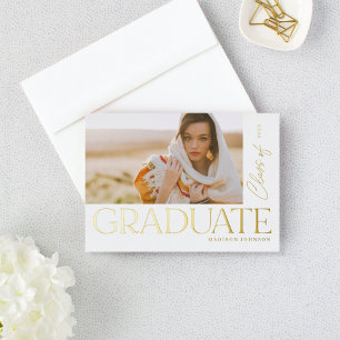 Invitación Con Relieve Metalizado Fiesta de Graduación de Tipo Negrita Moderna para 