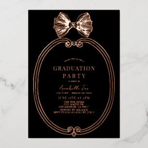 Invitación Con Relieve Metalizado Fiesta de graduación negra con lazo/cinta de oro C
