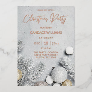 Invitación Con Relieve Metalizado Fiesta de Navidad con Adornos y Hojas de Pino