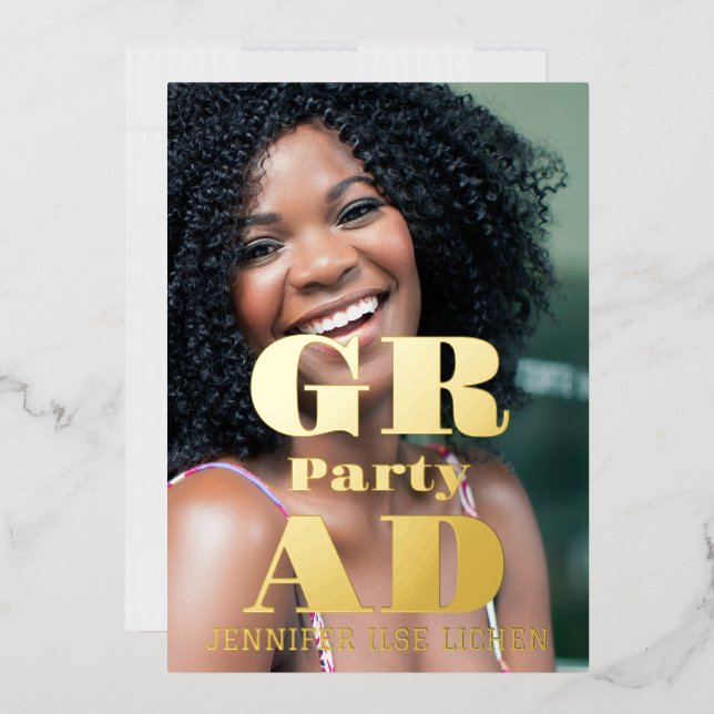 INVITACIÓN CON RELIEVE METALIZADO FIESTA MODERNO DE FOTO GRAD (Sobre)