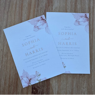 Invitación Con Relieve Metalizado Flores de Rosa Elegantes con Pétalos de Color Rosa