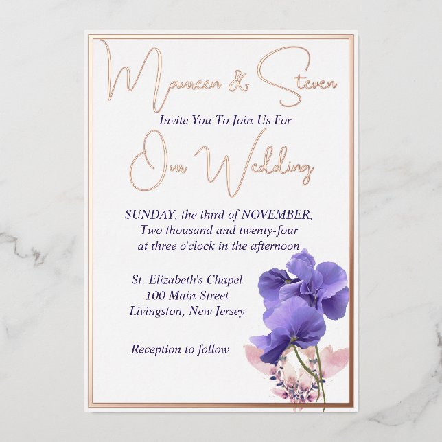 Invitación Con Relieve Metalizado Flores violetas Boda blanco elegante (Anverso)