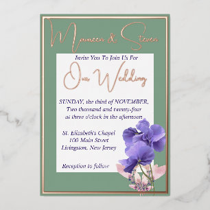 Invitación Con Relieve Metalizado Flores violetas en Boda verde y blanco
