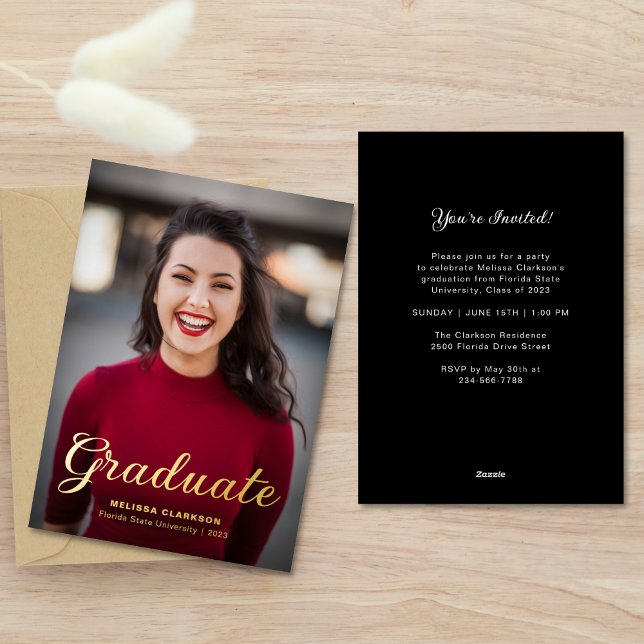Invitación Con Relieve Metalizado Formal Elegant Black Gold Script Photo Graduation (Subido por el creador)