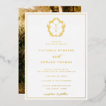 Foto de boda con monograma de cresta dorada vintag