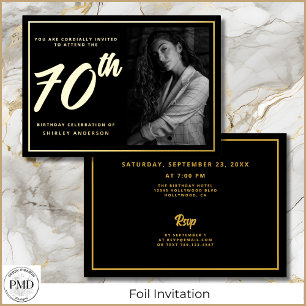 Invitación Con Relieve Metalizado Foto de cumpleaños número 70 en negro con hoja de