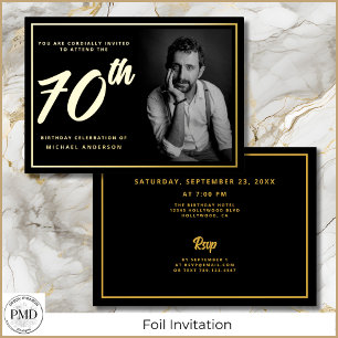 Invitación Con Relieve Metalizado Foto de cumpleaños número 70 negro dorado elegante