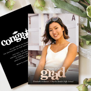 Invitación Con Relieve Metalizado Foto de graduación con tipografía en negrita en or