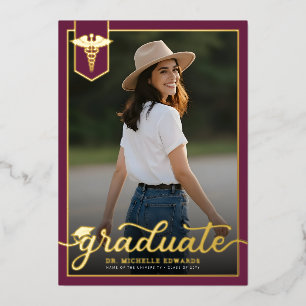 Invitación Con Relieve Metalizado Foto de graduación de un graduado moderno de la fa