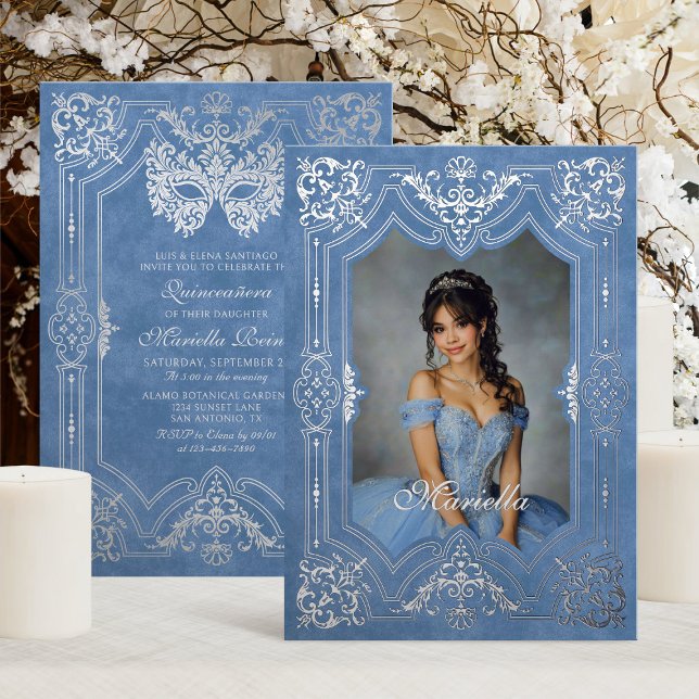 Invitación Con Relieve Metalizado Foto de quinceanera del baile de máscaras de plata (Subido por el creador)