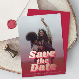 Invitación Con Relieve Metalizado Foto de Viva Magenta Retro Groovy de los 70 para S