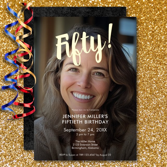 Invitación Con Relieve Metalizado Foto moderna y Relieve metalizado dorado 50 cumple (Modern Photo & Gold Foil 50th Birthday Foil Invitation)