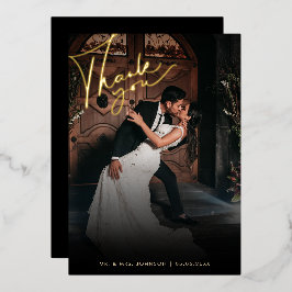 Invitación Con Relieve Metalizado Foto oscura y desenfadada, negro romántico gracias