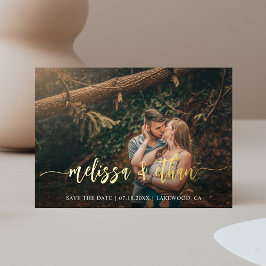 Invitación Con Relieve Metalizado Fotomía De Guión Moderno Ahorra La Fecha