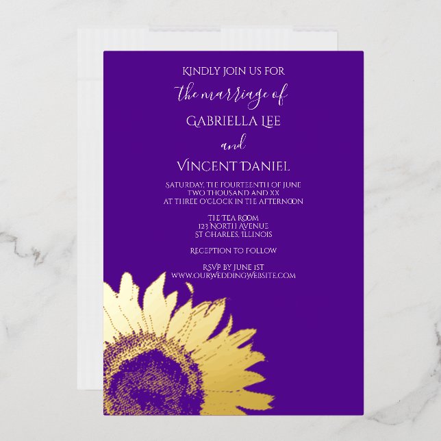 Invitación Con Relieve Metalizado Girasol dorado en Boda morado (Sobre)