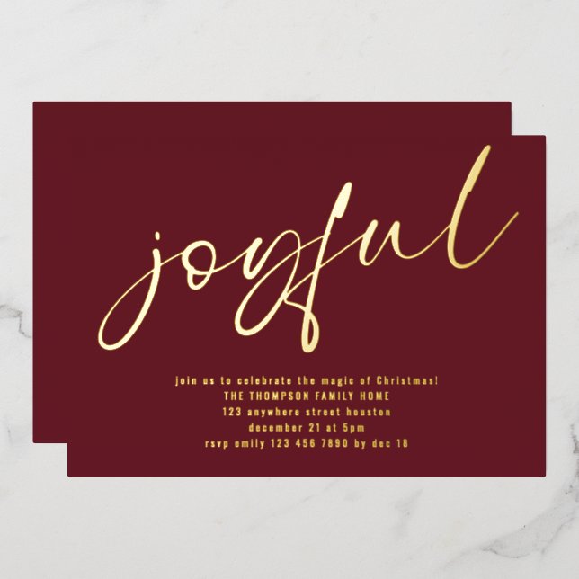 Invitación Con Relieve Metalizado Glam Joyful Script Navidades Fiesta Burgundy Real (Anverso/Reverso)