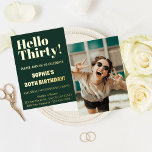 Invitación Con Relieve Metalizado Gold Bold Typography Modern 30th Birthday Fiesta<br><div class="desc">Oro Audaz Tipografía Moderno 30 Invitación Relieve metalizado dorado Fiesta de cumpleaños. Audaz tipografía Green Modern 30th Birthday Party Invitation.. "¡Cumplir 30 años nunca ha sido esta moda! Haga de su cumpleaños un inolvidable cumpleaños con nuestra Audaz Tipografía Oro y la Verde Moderno Invitación de la Fiesta de Cumpleaños. Sé...</div>