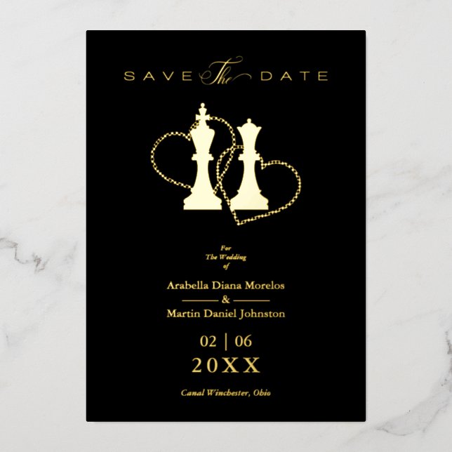 Invitación Con Relieve Metalizado Golden Wedding Chess Pieces King & Queen Black (Anverso)
