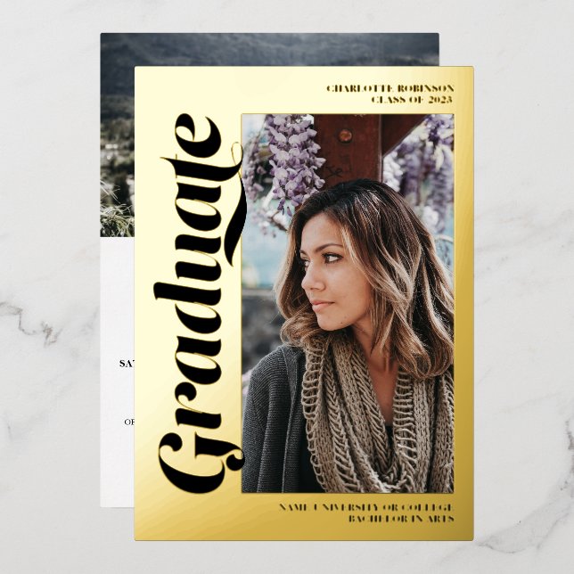 Invitación Con Relieve Metalizado Grado de graduación de oro negro 3 fotos graduadas (Anverso/Reverso)