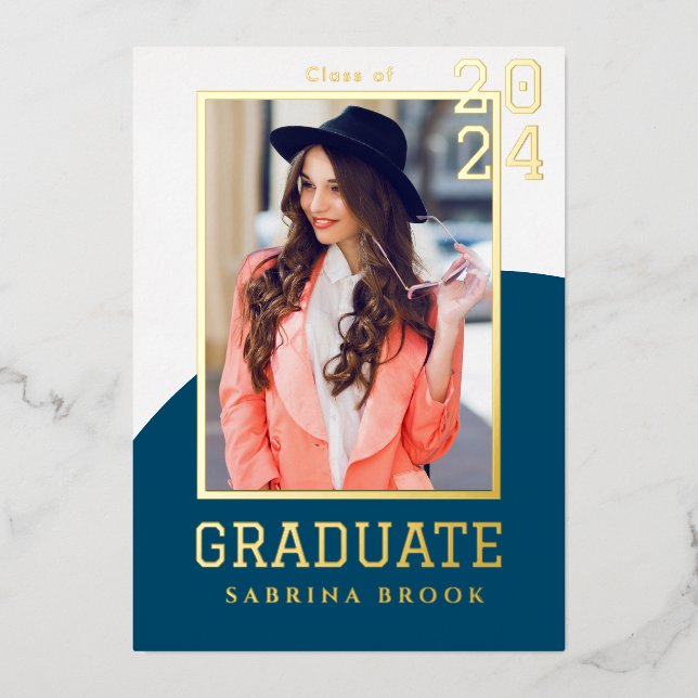 Invitación Con Relieve Metalizado Graduación de Foto Moderna  (Anverso)