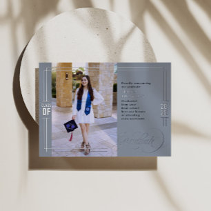 Invitación Con Relieve Metalizado Graduación de guión clásico azul y plata