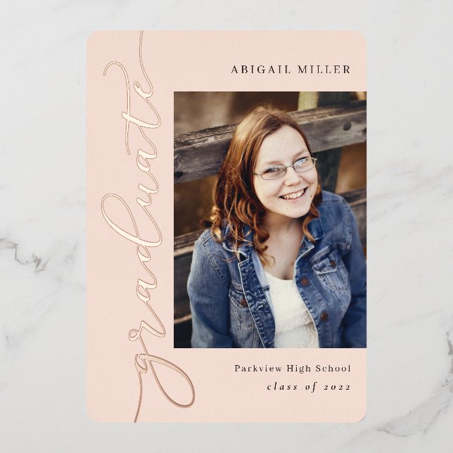 Invitación Con Relieve Metalizado Graduación de Relieve metalizado de escritura late