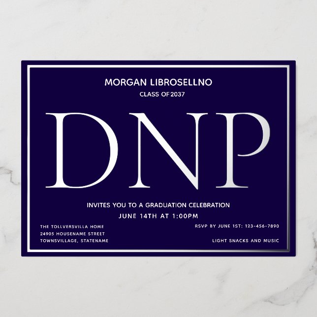 Invitación Con Relieve Metalizado Graduación del DNP de Plata Azul (Anverso)