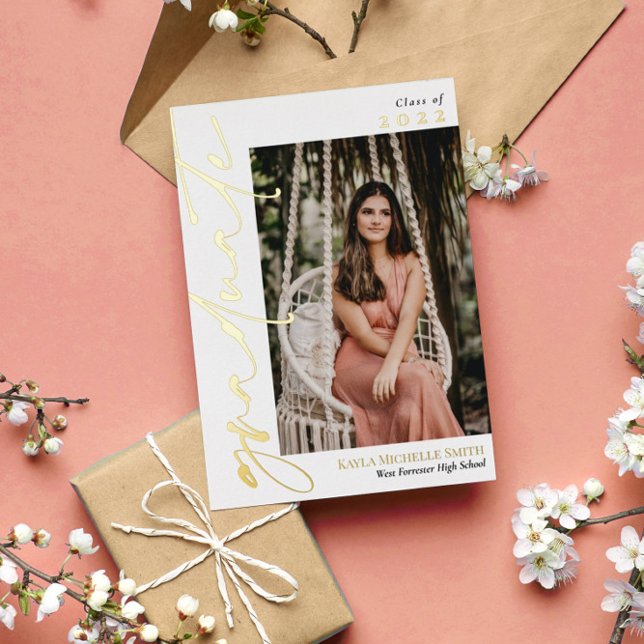 Invitación Con Relieve Metalizado Graduación fotográfica de caligrafía de Relieve me (Subido por el creador)