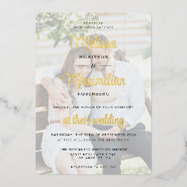 Invitación Con Relieve Metalizado Guión dorado moderno 2 fotos boda Relieve metaliza