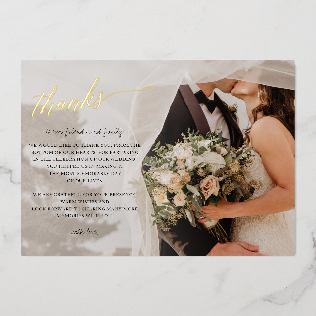 Invitación Con Relieve Metalizado Guión Elegante Foto Escrita A Mano Gracias (Anverso)