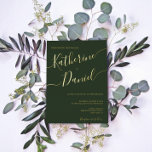 Invitación Con Relieve Metalizado Guión Minimalista de caligrafía elegante verde osc<br><div class="desc">Eleva tu invitación a la boda con este elegante y minimalista diseño de color verde oscuro con una caligrafía exquisita y una tipografía de Relieve metalizado de oro real. Personalice esta invitación para que sus huéspedes tengan una impresión duradera. Personalizar la plantilla con su propio texto, incluyendo los nombres de...</div>