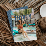 Invitación Con Relieve Metalizado Hablar 30 conmigo | 30.º Fiesta de cumpleaños<br><div class="desc">Las invitaciones modernas para fiestas de cumpleaños con tipografía audaz dorada y azul se superponen con tu foto favorita. Se puede personalizar a cualquier edad y color. ¡Delicioso, juguetón y dulce! Podrá admirar una deliciosa paleta de colores veraniegos que combina los tonos dulces con un toque de elegancia. El tono...</div>