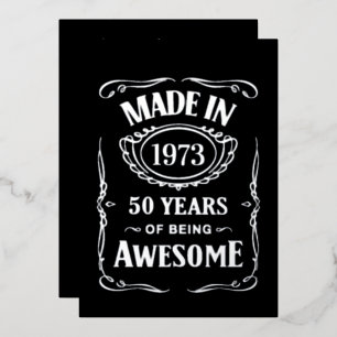Invitación Con Relieve Metalizado Hecho en 1973 50 años siendo increíble 2023 cumple
