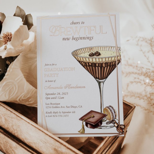 Invitación Con Relieve Metalizado Hermosa graduación de Espresso Martini (Espresso Martini Graduation Foil Invitation)