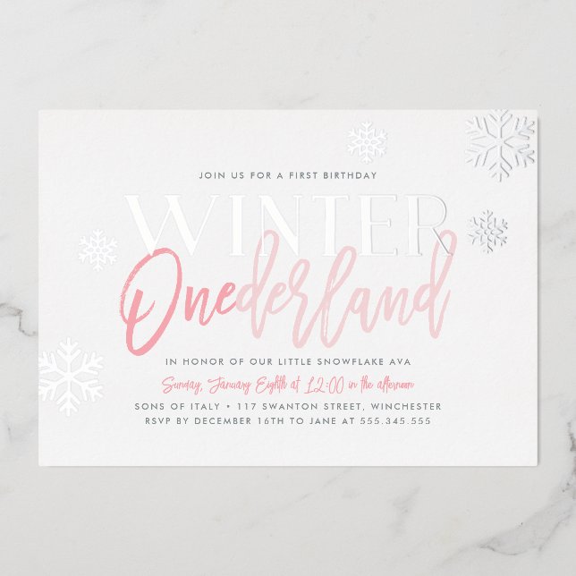 Invitación Con Relieve Metalizado Invierno ONEderland 1er Cumpleaños Rosa Plateado (Anverso)