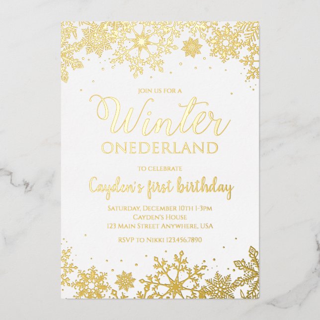 Invitación Con Relieve Metalizado Invierno Onederland Primera Cumpleaños Plata Copos (Anverso)