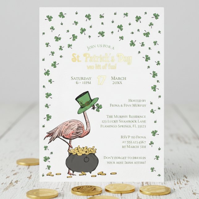 Invitación Con Relieve Metalizado Irish Shamrock Flamingo St Patrick's Day Party (Funny Irish Flamingo St Patrick's Day Party Invitations with Gold Foil. Lucky Green Shamrocks Clover)