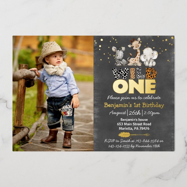 Invitación Con Relieve Metalizado Jungle Chalkboard Wild One Photo Real Relieve meta (Anverso)