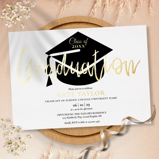 Invitación Con Relieve Metalizado La fiesta de graduación de guión moderno Gold (Subido por el creador)