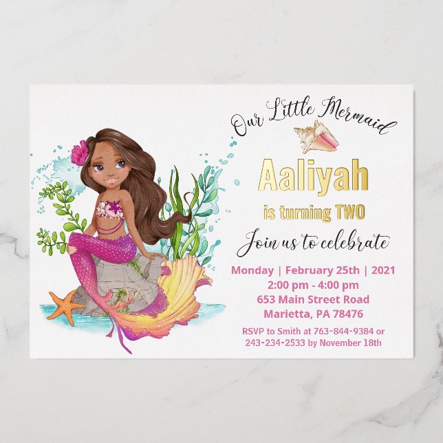 Invitación Con Relieve Metalizado La Sirvienta Aniversario Real del Relieve metaliza (Anverso)