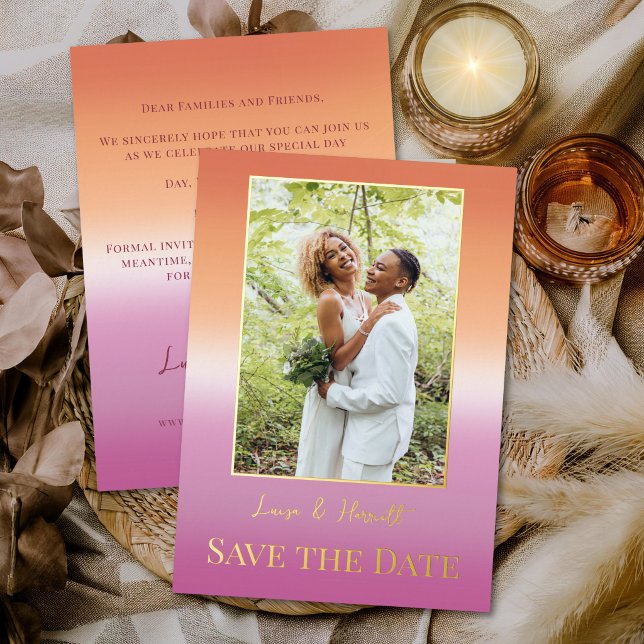 Invitación Con Relieve Metalizado Lesbian Wedding Photo Pride Flag Gradient Gold (Subido por el creador)