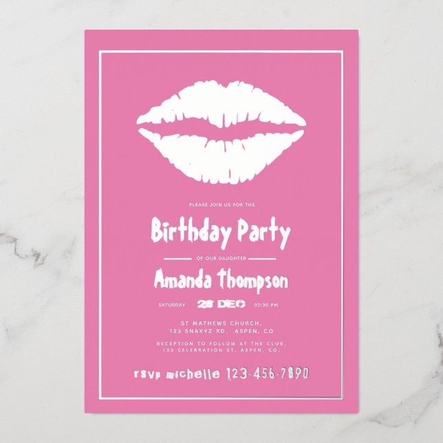 Invitación Con Relieve Metalizado Levantamientos de besos de cumpleaños rosados y do (Anverso)