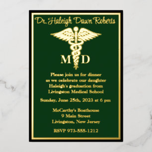 Invitación Con Relieve Metalizado Licenciatura en Medicina, Verde/Oro